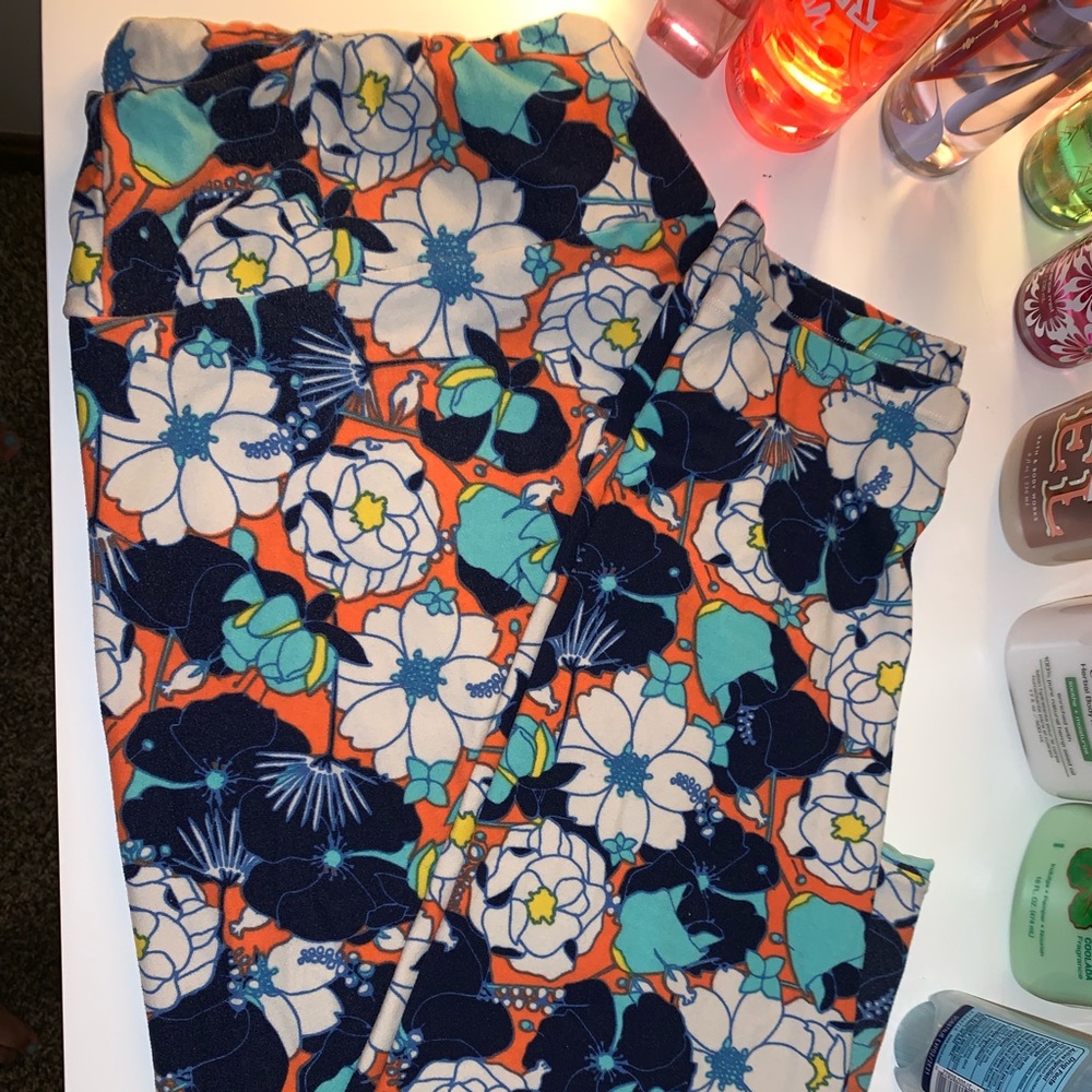 Lularoe leggings
